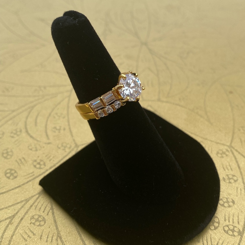 14K Gold Filled Wedding Ring Set CZ Circle Diamond Size 7 and 8
